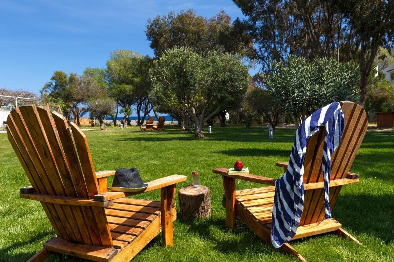 Eco Beach And Magic Garden Hotel Jenádi Kültér fotó