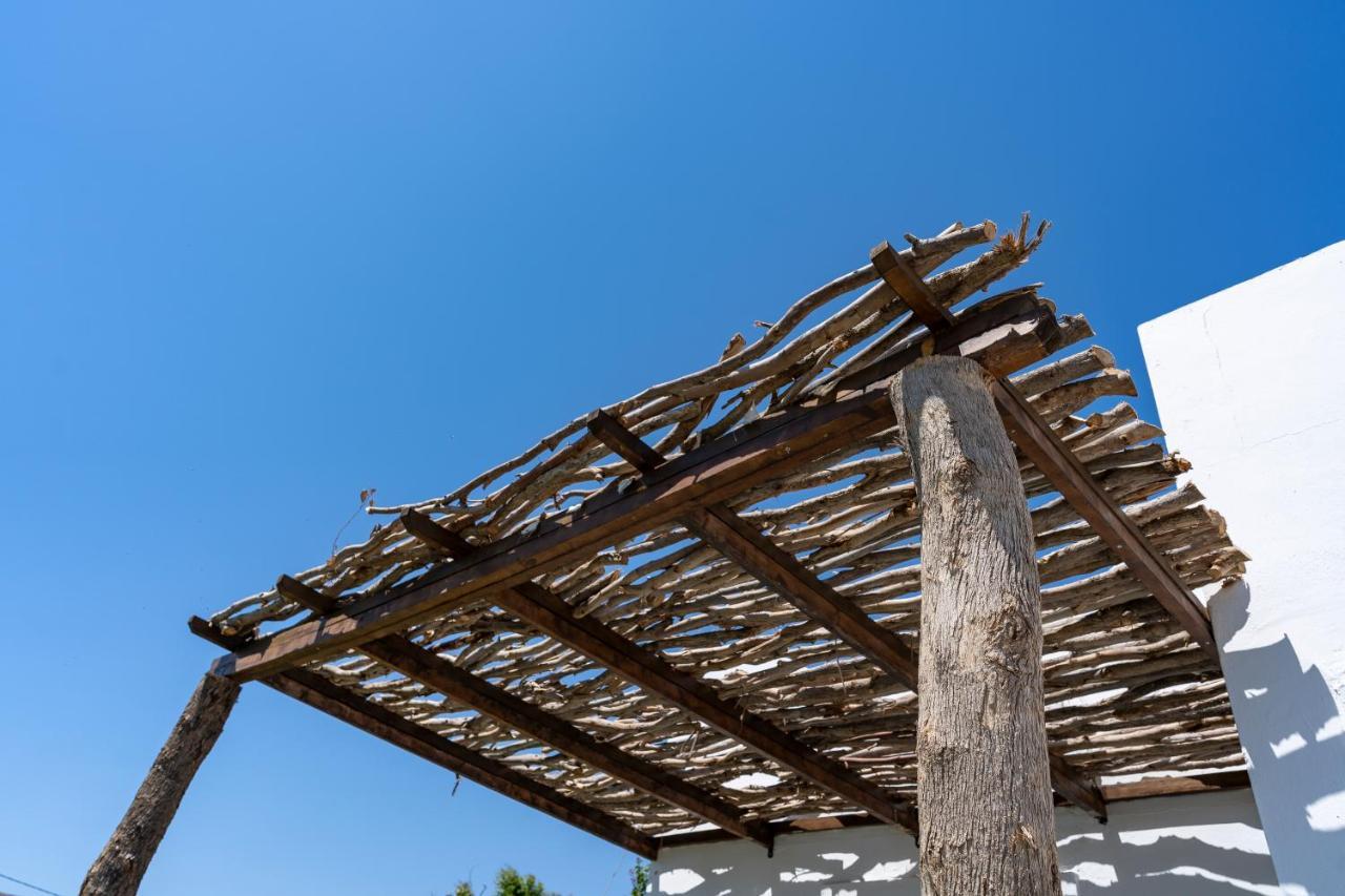 Eco Beach And Magic Garden Hotel Jenádi Kültér fotó