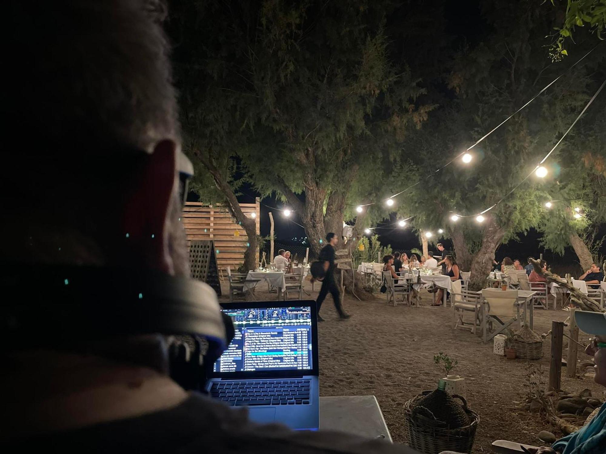 Eco Beach And Magic Garden Hotel Jenádi Kültér fotó