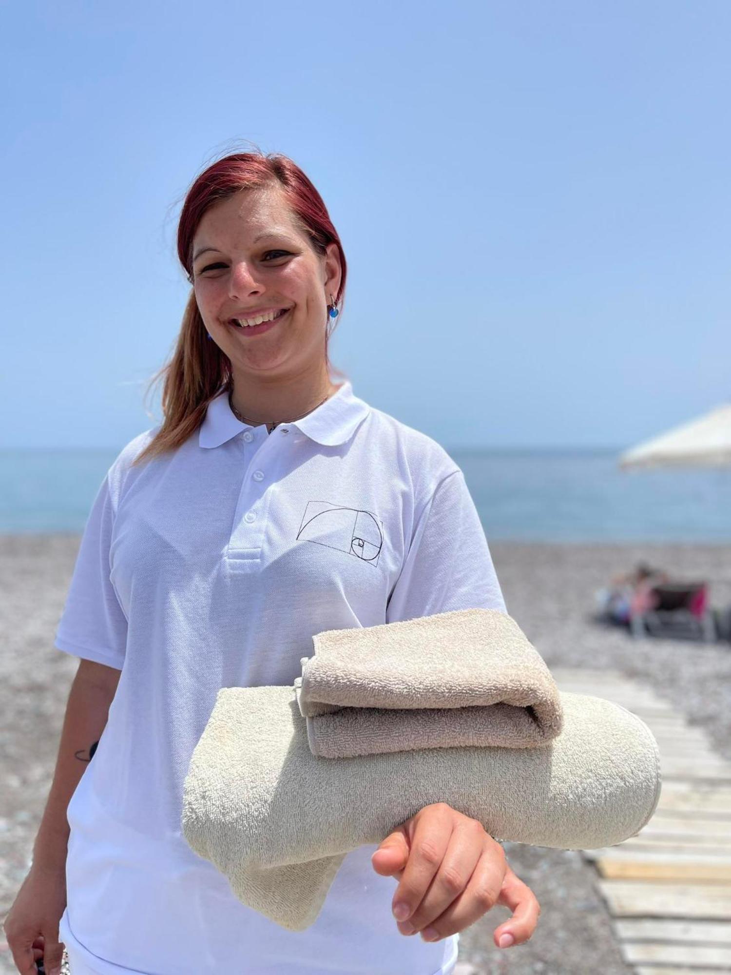 Eco Beach And Magic Garden Hotel Jenádi Kültér fotó